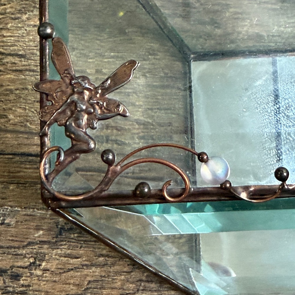 Vintage Trinket Box Small Fairy Beveled Glass 1997 Signed - Picture 7 of 8